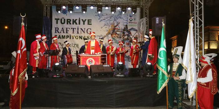 Rize'de Türkiye Rafting Şampiyonası'na Mehterli Açılış