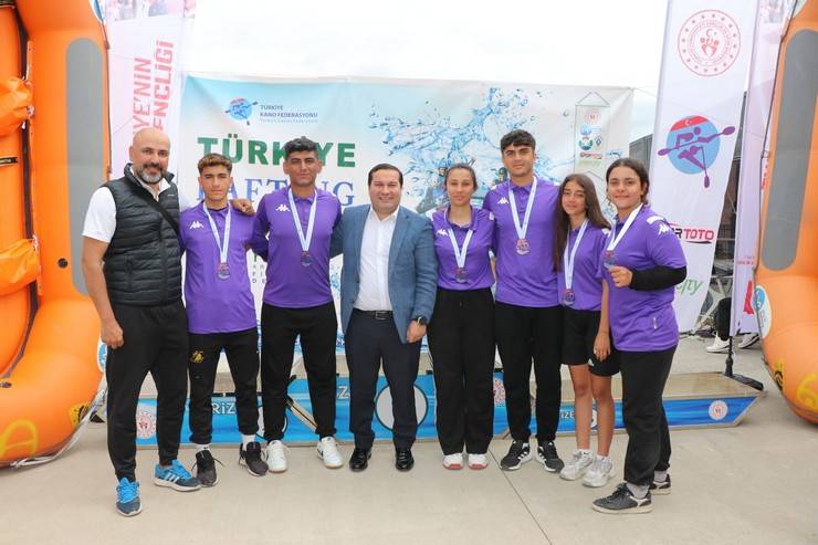 Rize'de Düzenlenen Rafting Türkiye Şampiyonası Sona Erdi 14