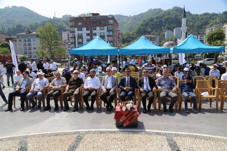 Rize'de "Rize Senin Projesi" Kapsamında Ödüller Verildi 28