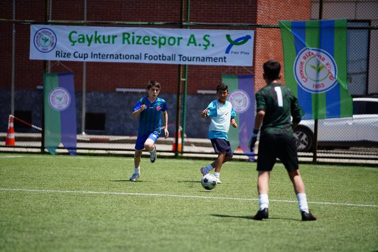 Çaykur Rizespor Esila Tüfekçi Futbol Okulları Turnuvası Tamamlandı! 6