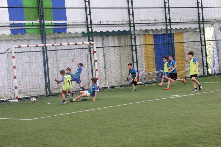 Rize'de Esila Tüfekçi Mahalleler Arası Çocuklar Futbol Turnuvası ve Şenliği başladı 14