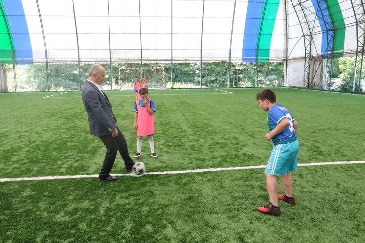 Rize'de Esila Tüfekçi Mahalleler Arası Çocuklar Futbol Turnuvası ve Şenliği başladı 4