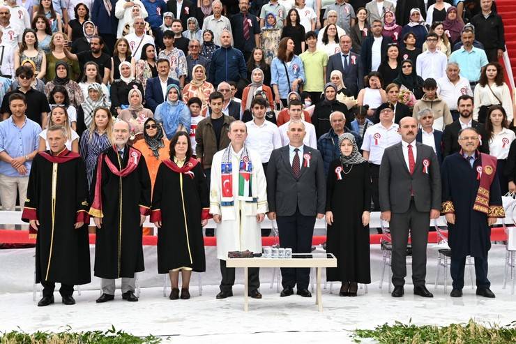 KTÜ Tıp Fakültesi Mezuniyet Töreni Gerçekleştirildi 1