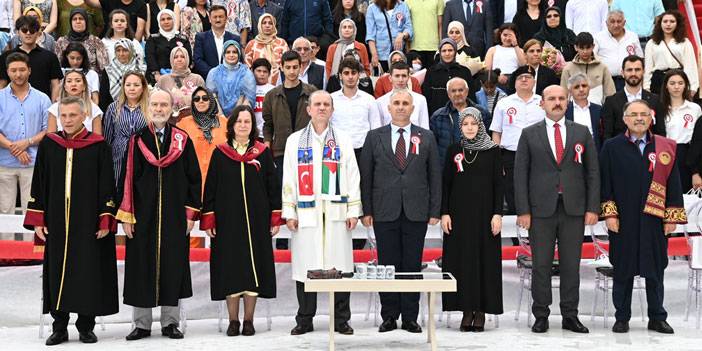 KTÜ Tıp Fakültesi Mezuniyet Töreni Gerçekleştirildi