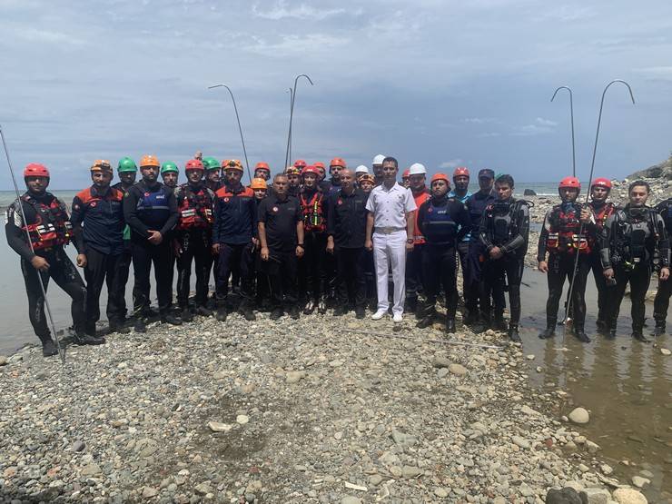 Rize'de 250 personelin katılımıyla sel ve heyelan tatbikatları gerçekleştirildi 24