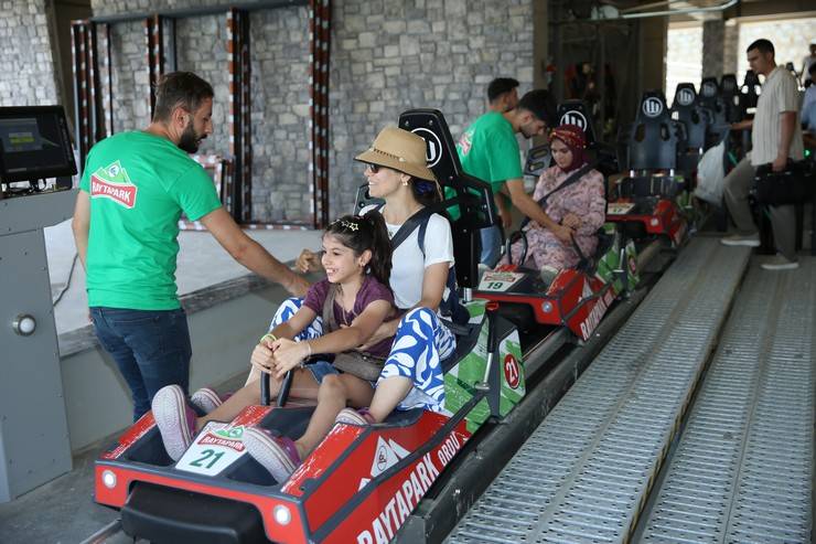 Ordu'da turistler dağ kızağı heyecanı yaşıyor 7