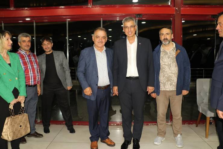 Bakan Memişoğlu memleketi Rize'de hemşehrileriyle buluştu 32