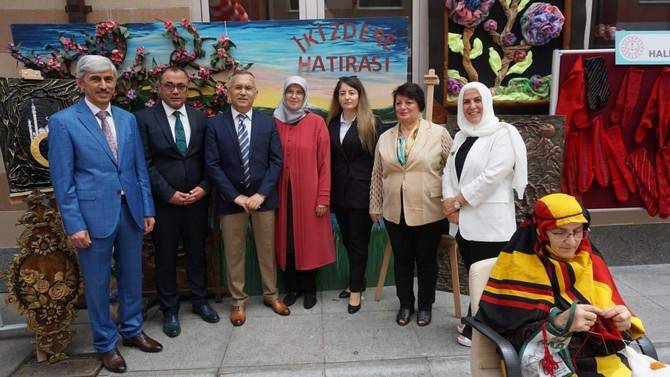 Rize’de Halk Eğitim Merkezlerinin Yıl Sonu Sergisinin Açılışı Gerçekleştirildi 19