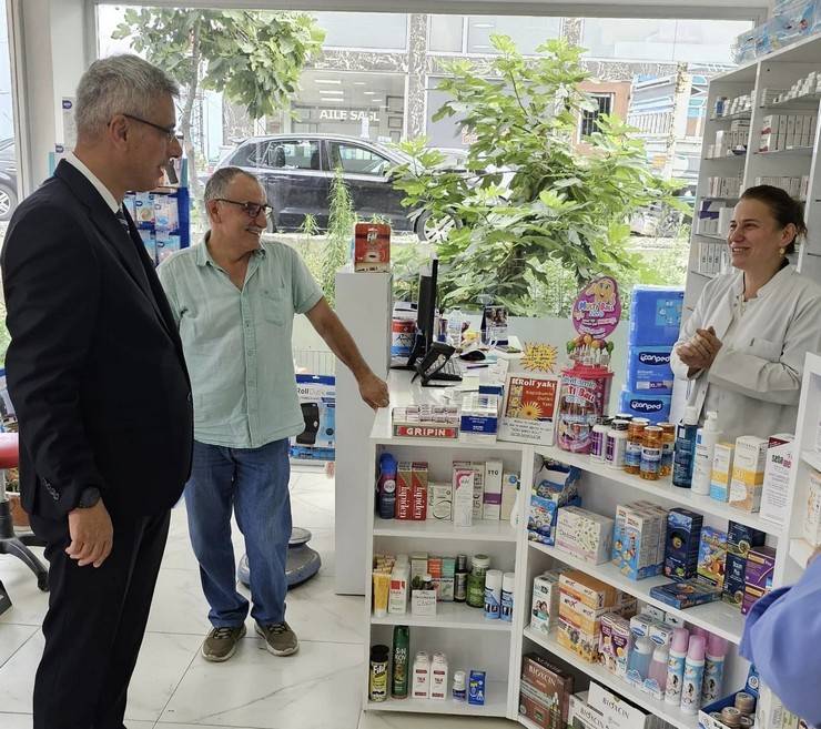 Sağlık Bakanı Memişoğlu Rize'de ziyaretlerde bulundu 1