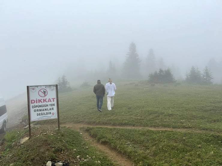 Kaçkar yaylalarının temizliği için "Çöp torbası cebinde, doğa dostun elinde" seferberliği 2