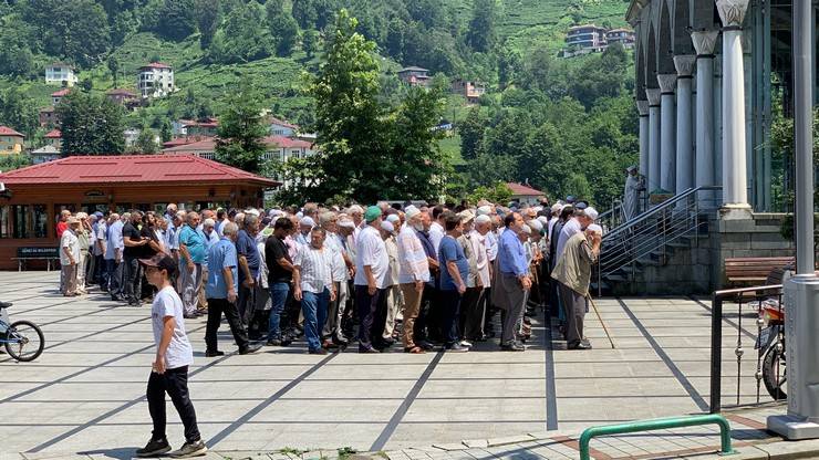 Rize'de teleferikte akıma kapılıp ölen Hızır Can, akrabasına yardıma gitmiş 9