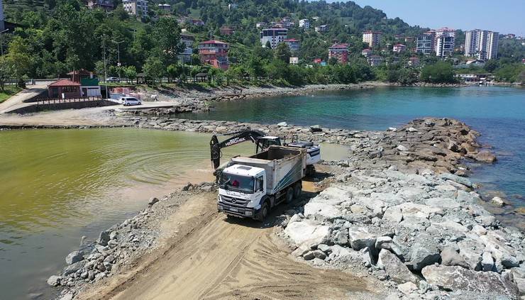 Rize'ye 700 Metrelik Halk Plajı Yapılıyor 10