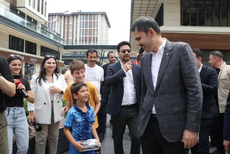 Çevre, Şehircilik ve İklim Değişikliği Bakanı Murat Kurum, Rize'de 9