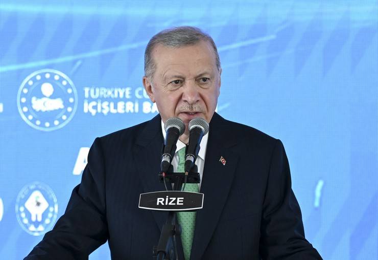 Cumhurbaşkanı Erdoğan, Rize'de Toplu Açılış Töreni"nde 15