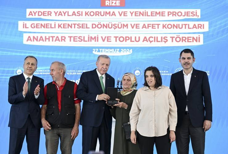 Cumhurbaşkanı Erdoğan, Rize'de Toplu Açılış Töreni"nde 22