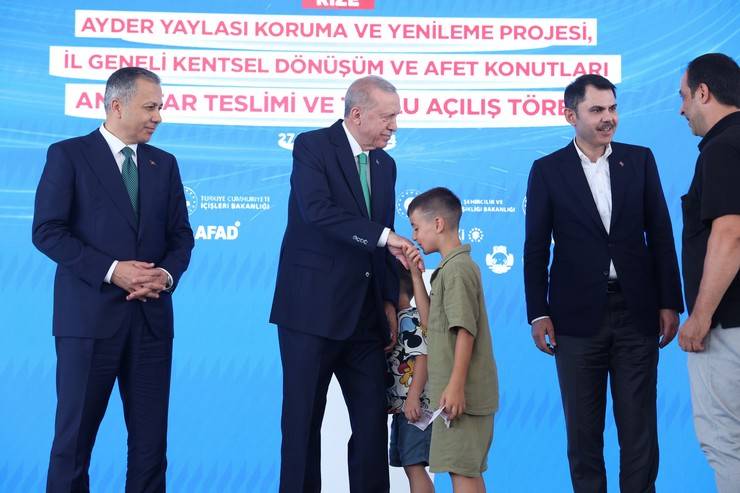 Cumhurbaşkanı Erdoğan, Rize'de Toplu Açılış Töreni"nde 31