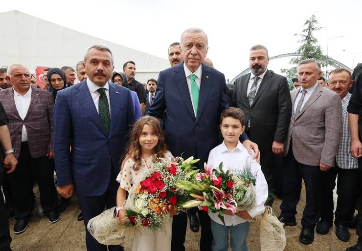 Cumhurbaşkanı Erdoğan, Rize'de Toplu Açılış Töreni"nde 41