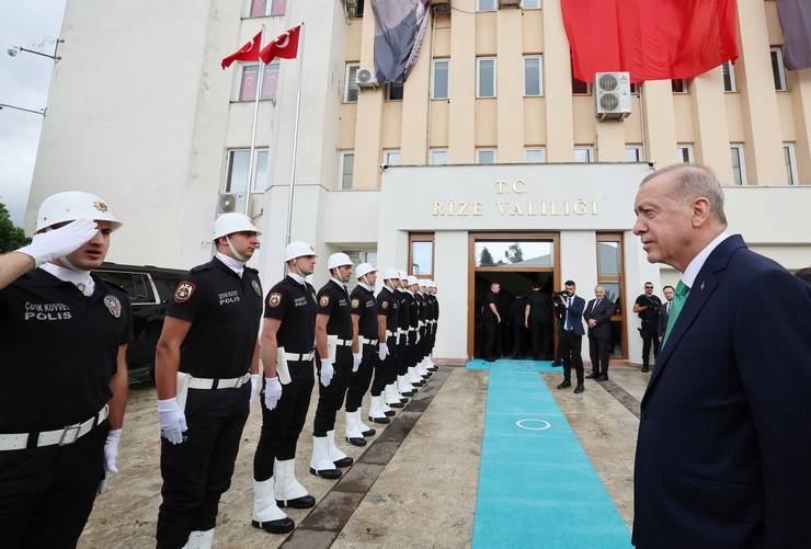 Cumhurbaşkanı Erdoğan, Rize'de Toplu Açılış Töreni"nde 42