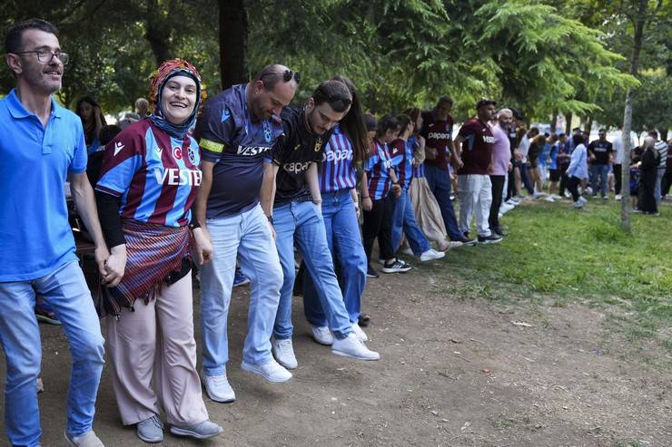 Trabzonspor, kuruluşunun 57. yılına özel kutlama gerçekleştirdi 1