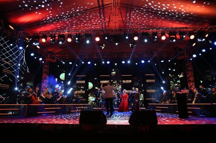 Rize'de "TRT Sanatçıları Şehir Konserleri" düzenlendi 1