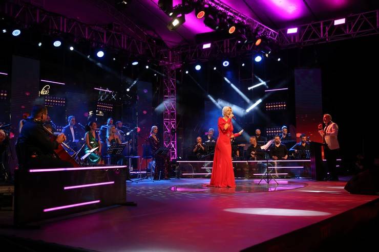 Rize'de "TRT Sanatçıları Şehir Konserleri" düzenlendi 4