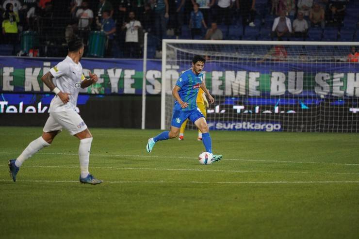 Çaykur Rizespor - Kasımpaşa maçından kareler 20