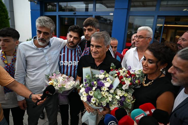 Şenol Güneş’e Trabzon’da coşkulu karşılama 14