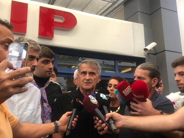 Şenol Güneş’e Trabzon’da coşkulu karşılama 2