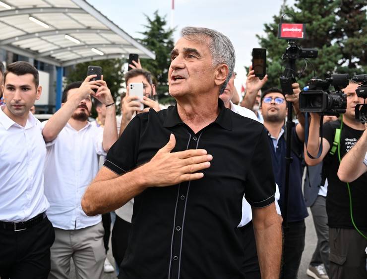 Şenol Güneş’e Trabzon’da coşkulu karşılama 7