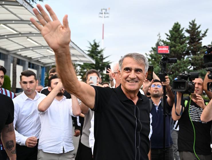 Şenol Güneş’e Trabzon’da coşkulu karşılama 8