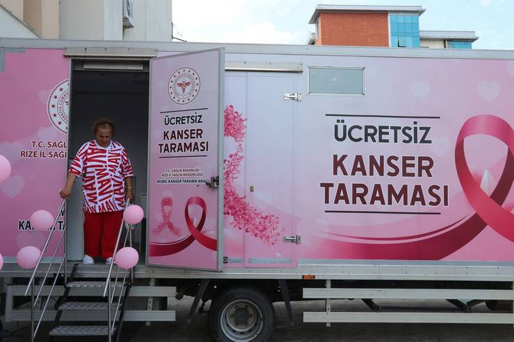 Rize'de valilik personeline “Ücretsiz Kanser Taraması” yapıldı 10