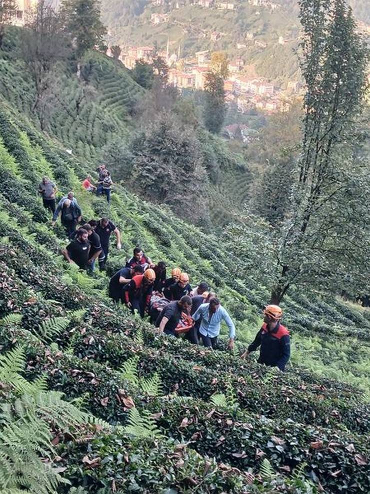 Rize’de Kıbrıs Gazisi Küçükkazdal Kazada Hayatını Kaybetti, Eşi Yaralandı 3