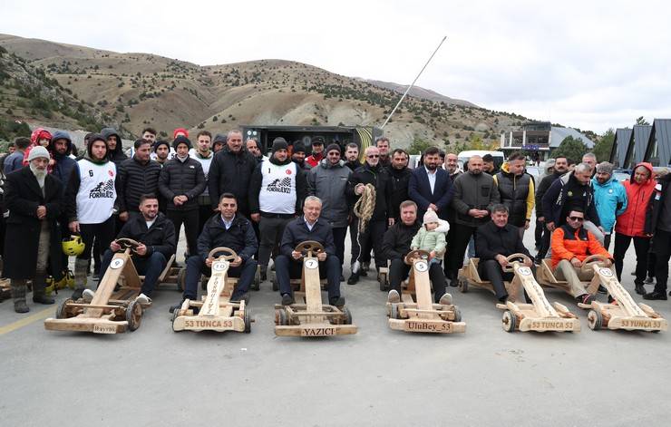 Erzincan’da Formulaz tahta araba yarışları düzenlendi 13