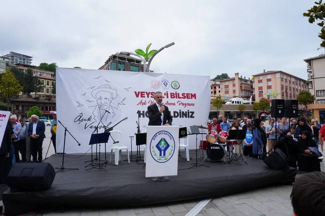 Rize’de Aşık Veysel’i Anma Etkinliği Düzenlendi 11