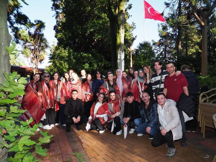 Makedonyalı Türk Gençler, Çayın Başkentinde Unutulmaz Bir Deneyim Yaşadı 10