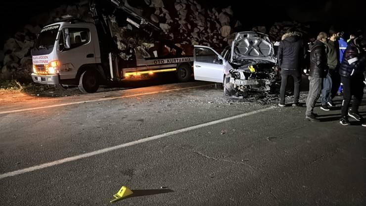 Rize'de zincirleme trafik kazası 2 ölü, 9 yaralı 17