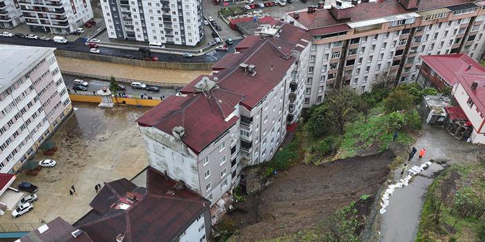 Rize'de heyelanın yaşandığı bölge havadan görüntülendi