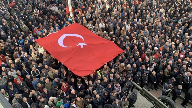 Şehit Teğmen Ceyhun Kalyoncu Rize'de son yolculuğuna uğurlandı 11