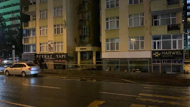 Rize'de fırtına nedeniyle sarsıntı oluşan 8 katlı apartman boşaltıldı 6