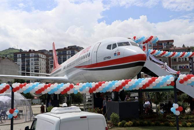 Pistten çıkan uçak pide salonu olarak hizmet vermeye başladı 22