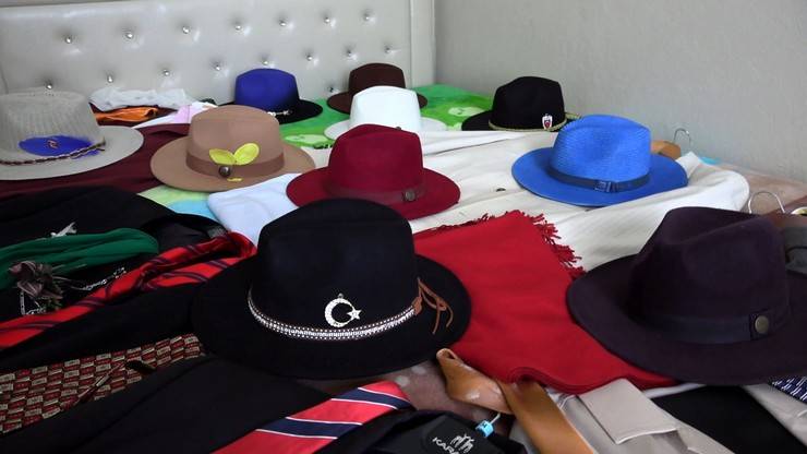 Rize'de 'Bay Foter’in tarzı renkli, sözü özlü 11