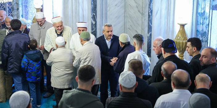 Rize’de bayram namazı coşkusu