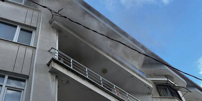 Rize'de Apartmanda Çıkan Yangın Mahalleliyi Korkuttu