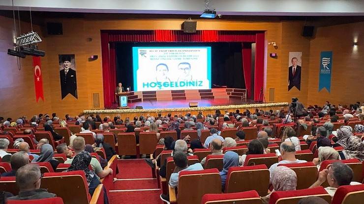 RTEÜ Tıp Fakültesi Öğrencileri Beyaz Önlük Giyme Heyecanı Yaşadı 1