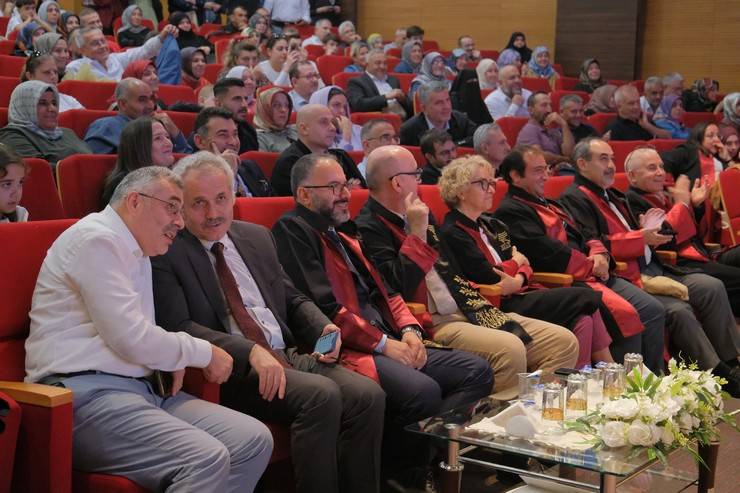 RTEÜ Tıp Fakültesi Öğrencileri Beyaz Önlük Giyme Heyecanı Yaşadı 15