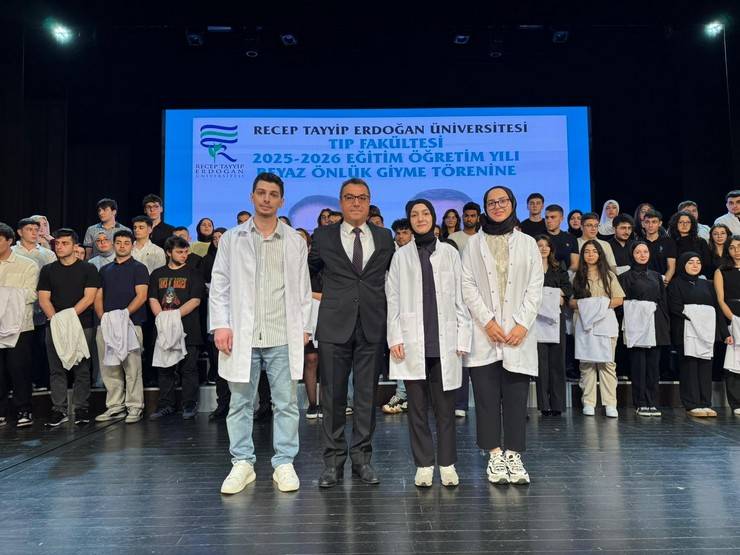 RTEÜ Tıp Fakültesi Öğrencileri Beyaz Önlük Giyme Heyecanı Yaşadı 21