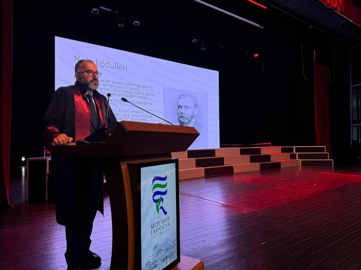 RTEÜ Tıp Fakültesi Öğrencileri Beyaz Önlük Giyme Heyecanı Yaşadı 29