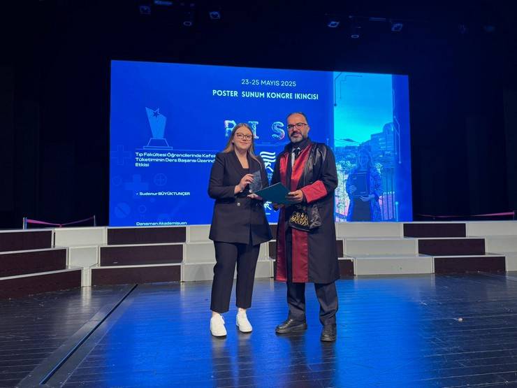 RTEÜ Tıp Fakültesi Öğrencileri Beyaz Önlük Giyme Heyecanı Yaşadı 49