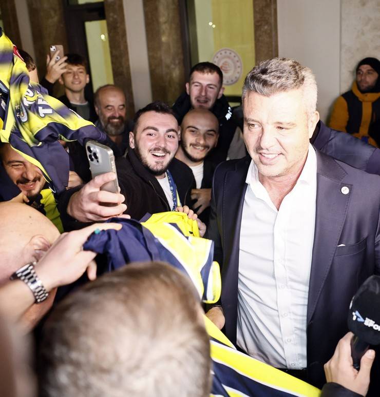 Fenerbahçe’ye Rize’de coşkulu karşılama 20