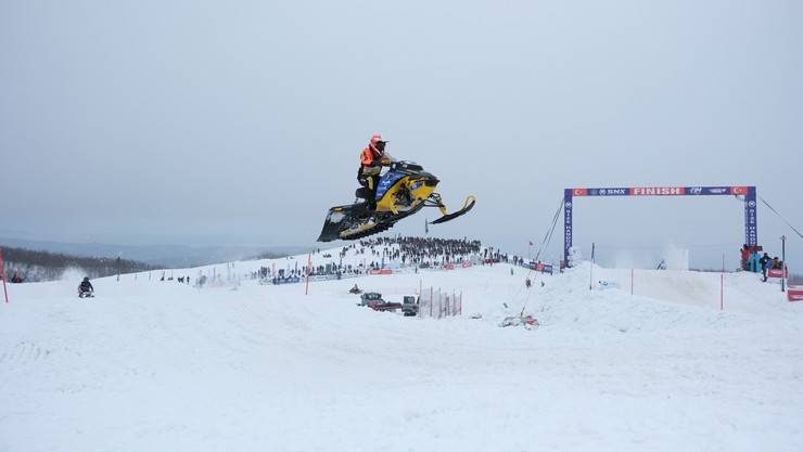 SNX Türkiye Dünya Kar Motosikleti Şampiyonası Rize’de başladı 24